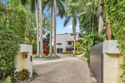 Casa en venta en Miami Beach, Florida, 5 dormitorios, 380.9 m2 № 2174661 - foto 22
