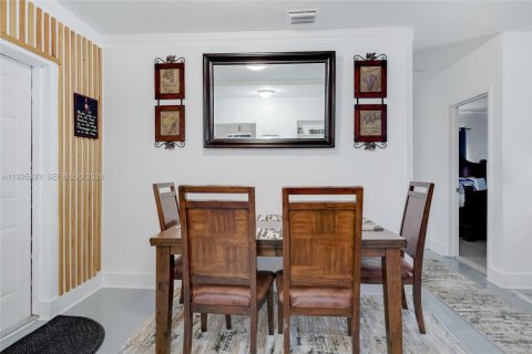 Casa en venta en Miami, Florida, 3 dormitorios, 108.23 m2 № 2058899 - foto 6