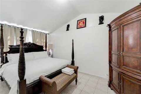 Casa en venta en Miami, Florida, 3 dormitorios, 108.23 m2 № 2058899 - foto 9