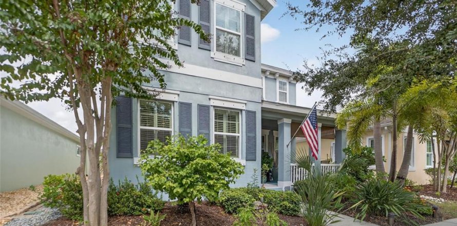 House in Apollo Beach, Florida 4 bedrooms, 271.74 sq.m. № 2113901