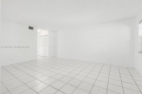 Condominio en Dania Beach, Florida, 1 dormitorio  № 2089959