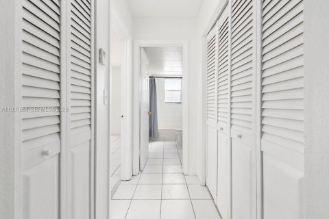 Copropriété à vendre à Dania Beach, Floride: 1 chambre, 71.35 m2 № 2089959 - photo 16
