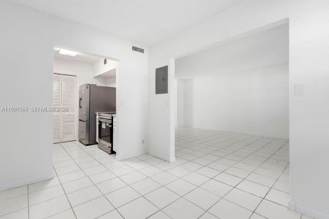 Copropriété à vendre à Dania Beach, Floride: 1 chambre, 71.35 m2 № 2089959 - photo 7