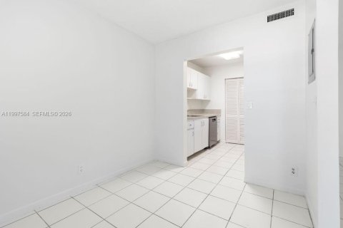Copropriété à vendre à Dania Beach, Floride: 1 chambre, 71.35 m2 № 2089959 - photo 6