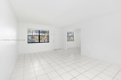 Copropriété à vendre à Dania Beach, Floride: 1 chambre, 71.35 m2 № 2089959 - photo 5