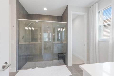 House in Sarasota, Florida 2 bedrooms, 213.49 sq.m. № 1585840 - photo 27