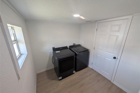 Casa en alquiler en Tampa, Florida, 3 dormitorios, 96.8 m2 № 1900994 - foto 11