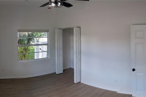 Casa en alquiler en Tampa, Florida, 3 dormitorios, 96.8 m2 № 1900994 - foto 7