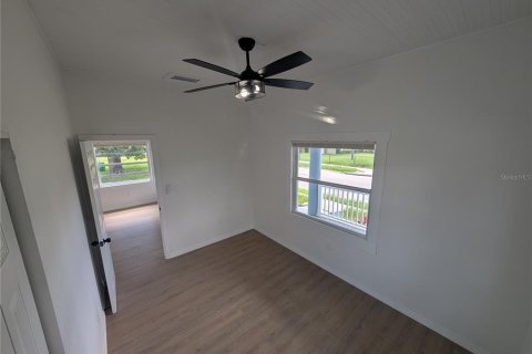 Casa en alquiler en Tampa, Florida, 3 dormitorios, 96.8 m2 № 1900994 - foto 8