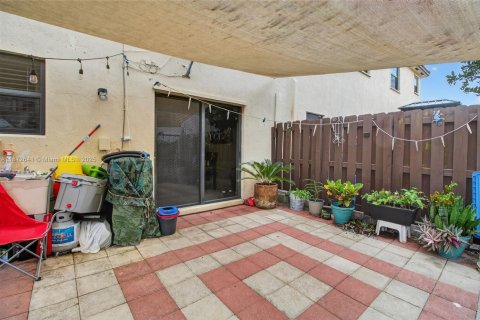 Touwnhouse à vendre à Homestead, Floride: 3 chambres, 140.47 m2 № 1949340 - photo 27