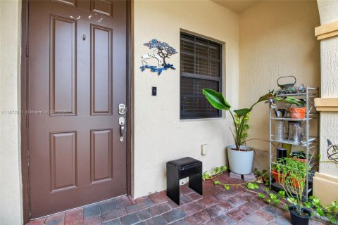 Touwnhouse à vendre à Homestead, Floride: 3 chambres, 140.47 m2 № 1949340 - photo 4