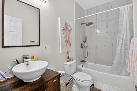 Touwnhouse à vendre à Homestead, Floride: 3 chambres, 140.47 m2 № 1949340 - photo 20