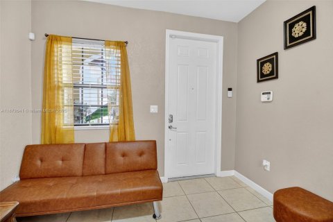 Touwnhouse à vendre à Homestead, Floride: 3 chambres, 140.47 m2 № 1949340 - photo 5