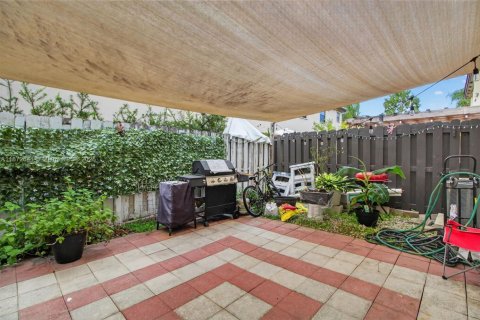 Touwnhouse à vendre à Homestead, Floride: 3 chambres, 140.47 m2 № 1949340 - photo 28