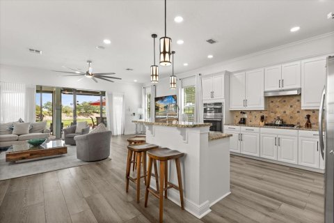 House in Four Corners, Florida 5 bedrooms, 316.43 sq.m. № 1826706 - photo 7