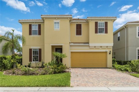 House in Orlando, Florida 4 bedrooms, 378.3 sq.m. № 2234006