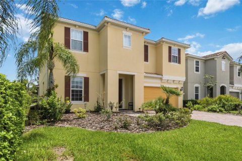 House in Orlando, Florida 4 bedrooms, 378.3 sq.m. № 2234006 - photo 2
