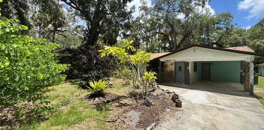 Casa en Aripeka, Florida 3 dormitorios, 166.48 m2 № 2215624