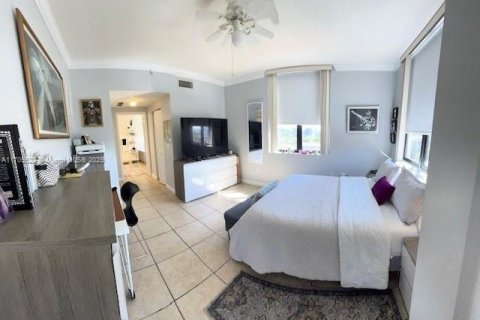 Copropriété à vendre à Coral Gables, Floride: 2 chambres, 104.61 m2 № 1864102 - photo 8