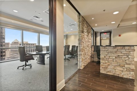 Immobilier commercial à louer à Orlando, Floride: 912.02 m2 № 2125387 - photo 25