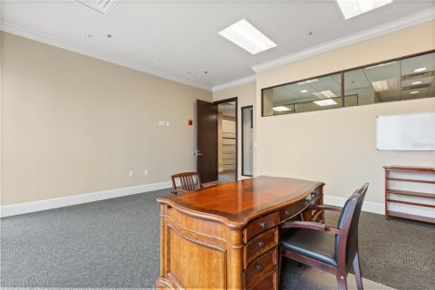 Immobilier commercial à louer à Orlando, Floride: 912.02 m2 № 2125387 - photo 16