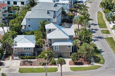 Commercial property in Sarasota, Florida 493.59 sq.m. № 2408693 - photo 8