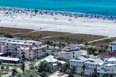Commercial property in Sarasota, Florida 493.59 sq.m. № 2408693 - photo 3