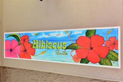 Commercial property in Sarasota, Florida 493.59 sq.m. № 2408693 - photo 13