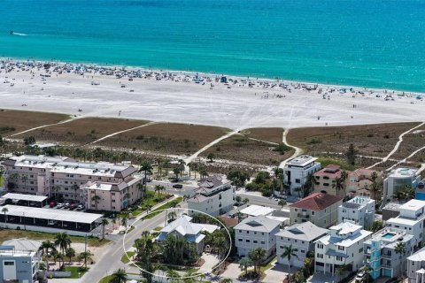 Commercial property in Sarasota, Florida 493.59 sq.m. № 2408693 - photo 5