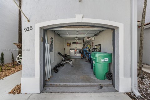 Touwnhouse à vendre à Miami, Floride: 3 chambres, 127.09 m2 № 1748515 - photo 30