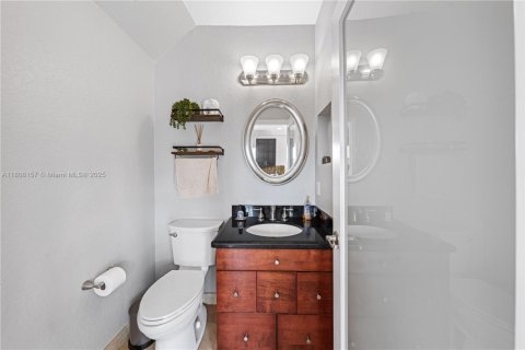Touwnhouse à vendre à Miami, Floride: 3 chambres, 127.09 m2 № 1748515 - photo 6