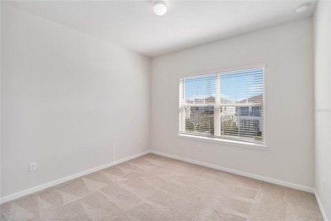 House in ISLES OF LAKE NONA in Orlando, Florida 4 bedrooms, 193.98 sq.m. № 2219925 - photo 26