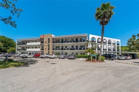 Condominio en venta en Winter Haven, Florida, 2 dormitorios, 146.69 m2 № 1732608 - foto 1