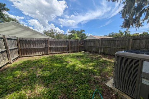 House in Safety Harbor, Florida 2 bedrooms, 94.11 sq.m. № 2380729 - photo 17