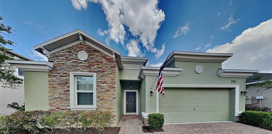 Villa ou maison à DeLand, Floride 4 chambres, 182.27 m2 № 2095866