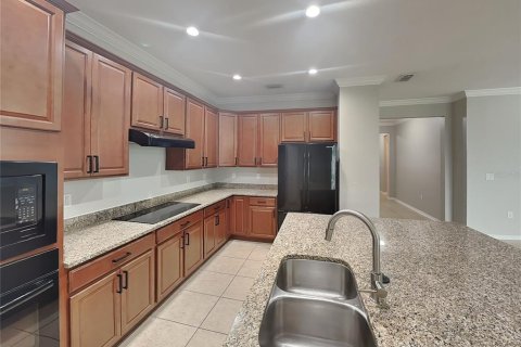 Villa ou maison à louer à DeLand, Floride: 4 chambres, 182.27 m2 № 2095866 - photo 5