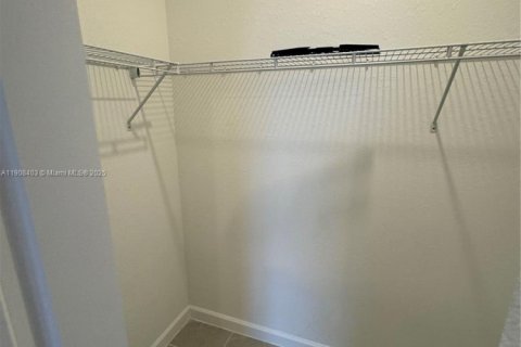 Immobilier commercial à louer à Homestead, Floride: 224.64 m2 № 1967019 - photo 12