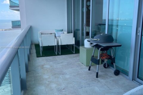 Condo in Miami, Florida, 3 bedrooms  № 1700643 - photo 9