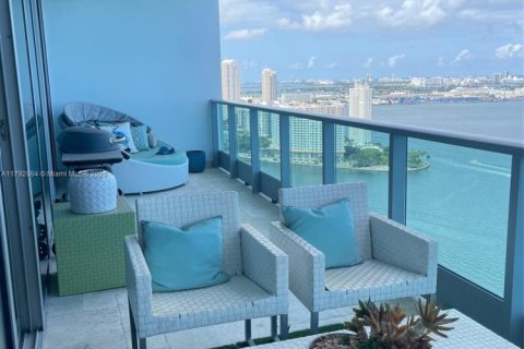 Condo in Miami, Florida, 3 bedrooms  № 1700643 - photo 10