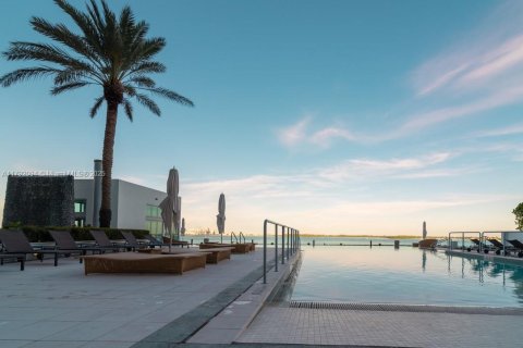 Condo in Miami, Florida, 3 bedrooms  № 1700643 - photo 4