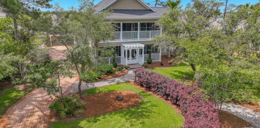 House in Santa Rosa Beach, Florida 4 bedrooms, 316.98 sq.m. № 560691