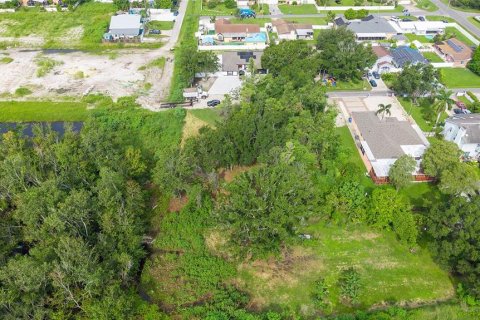 Terreno en venta en Tampa, Florida № 1915142 - foto 11