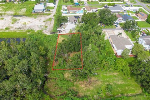 Terreno en venta en Tampa, Florida № 1915142 - foto 8