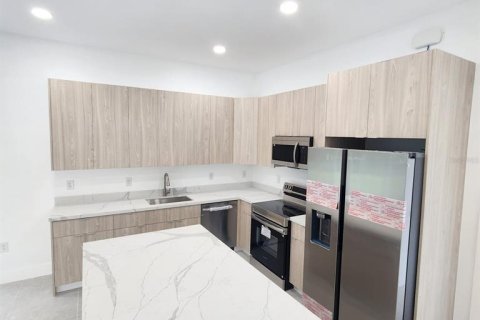 Villa ou maison à vendre à Port Charlotte, Floride: 3 chambres, 149.11 m2 № 2415368 - photo 17