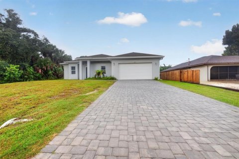 Villa ou maison à vendre à Port Charlotte, Floride: 3 chambres, 149.11 m2 № 2415368 - photo 7