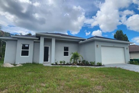 Villa ou maison à vendre à Port Charlotte, Floride: 3 chambres, 149.11 m2 № 2415368 - photo 4