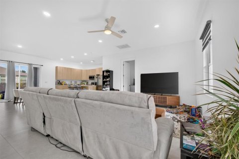 Villa ou maison à vendre à Port Charlotte, Floride: 3 chambres, 149.11 m2 № 2415368 - photo 12