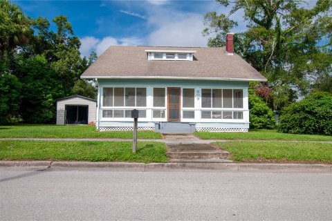 House in Arcadia, Florida 5 bedrooms, 142.14 sq.m. № 1903615 - photo 1