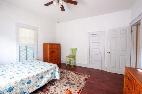 House in Arcadia, Florida 5 bedrooms, 142.14 sq.m. № 1903615 - photo 11