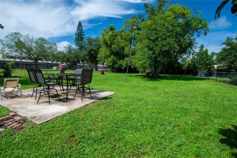 House in Arcadia, Florida 5 bedrooms, 142.14 sq.m. № 1903615 - photo 24